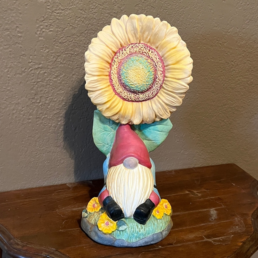 Sunflower Garden Gnome, 13”T